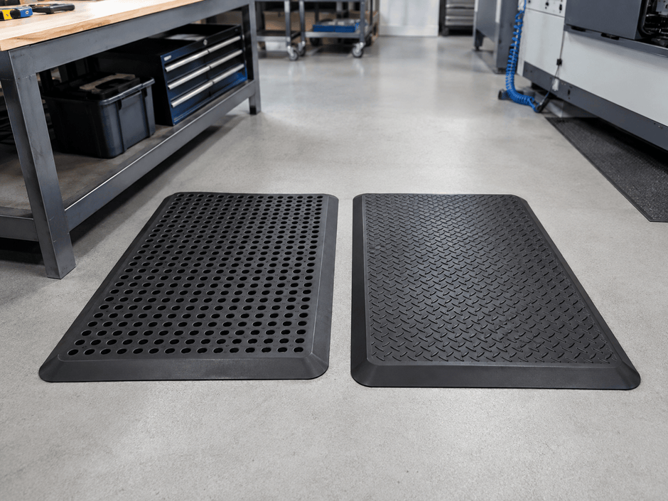 Cushion Max vs Cushion Max with Drainage Holes: Which Anti-Fatigue Mat Should You Choose?