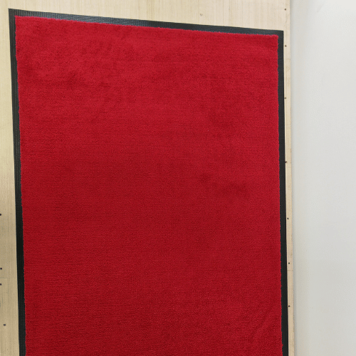 Tri Grip Clear Red 85x150cm Gripper Back