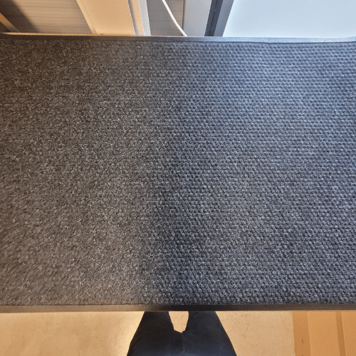 Grease Hog Gripper Back Mat in Coal Black (89 x 148 cm)