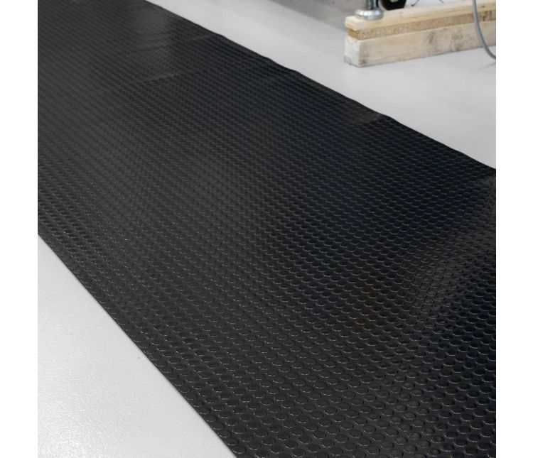 Dot Rubber Matting 4.5mm black rubber roll matting installed as a long runner