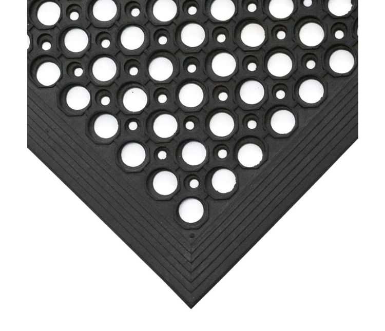 Rubber Ramp Mat with raised circular surface and moulded bevelled corner